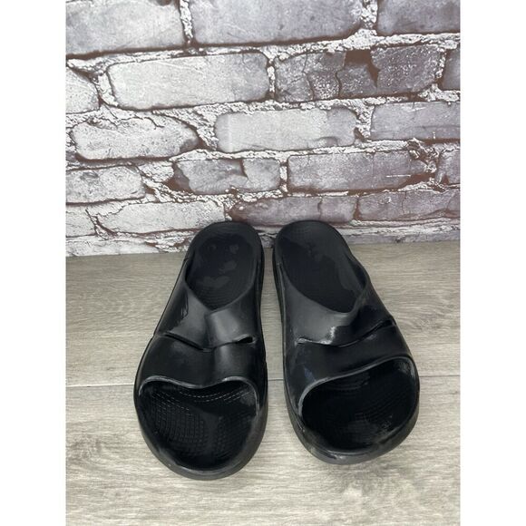 OOFOS OOAHH Black Recovery Rubber Comfort Slides Sandals Men Sz 44EU/11M US